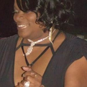 Meet your Posher, Onyette